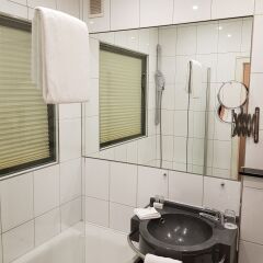 Отель Boardinghouse Düsseldorf Германия, Дюссельдорф - отзывы, цены и фото номеров - забронировать отель Boardinghouse Düsseldorf онлайн ванная