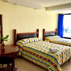 Rodero by Solymar Beachfront Condos in Hotel Zone комната для гостей фото 3