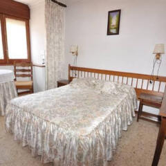 Отель Hostal Can Salvador Курорт Росес комната для гостей фото 5
