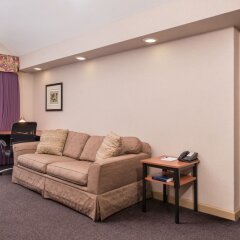 Hawthorne Inn and Conference Center in Winston-Salem, United States of America from 106$, photos, reviews - zenhotels.com guestroom photo 2