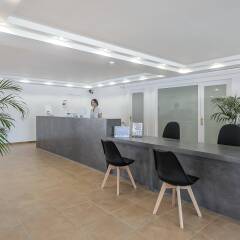 Hotel Playasol Cala Tarida интерьер отеля