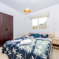 Отель Sirena Bay Villa 14 Кипр, Протарас - отзывы, цены и фото номеров - забронировать отель Sirena Bay Villa 14 онлайн комната для гостей фото 3