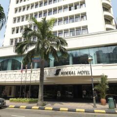 Отель Federal Hotel Kuala Lumpur Малайзия, Куала-Лумпур - отзывы, цены и фото номеров - забронировать отель Federal Hotel Kuala Lumpur онлайн городской автобус