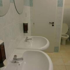 Отель Hostel Advantage Чехия, Прага - отзывы, цены и фото номеров - забронировать отель Hostel Advantage онлайн ванная фото 2