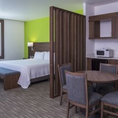 Отель Holiday Inn Express Puebla в номере
