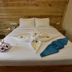 Gold Hotel в номере