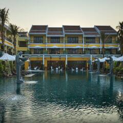 Отель La Siesta Hoi An Resort & Spa бассейн фото 3