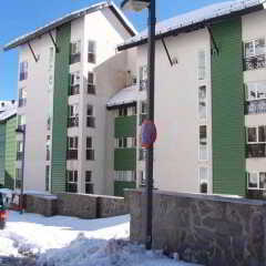 Отель Apartamentos Habitat Zona Alta балкон