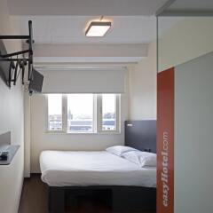 Отель easyHotel Den Haag комната для гостей фото 5