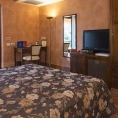 Отель SarAnd Relais Италия, Фонди - отзывы, цены и фото номеров - забронировать отель SarAnd Relais онлайн комната для гостей