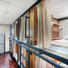 Отель OYO 612 Hansa Hostel Таиланд, Бангкок - отзывы, цены и фото номеров - забронировать отель OYO 612 Hansa Hostel онлайн балкон