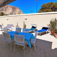 Отель Locazione Turistica Mondello House с домашними животными