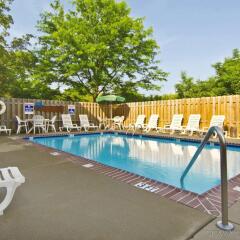 Отель Extended Stay America Dayton - South бассейн