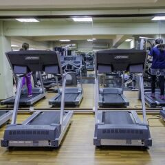 Отель Diamond Westlake Suites фитнесс-зал фото 3