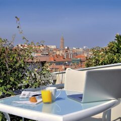 Отель Mercure Toulouse Centre Saint-Georges Hotel Франция, Тулуза - отзывы, цены и фото номеров - забронировать отель Mercure Toulouse Centre Saint-Georges Hotel онлайн балкон