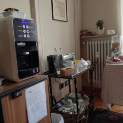 Отель Madama Cristina Bed & Breakfast банкомат