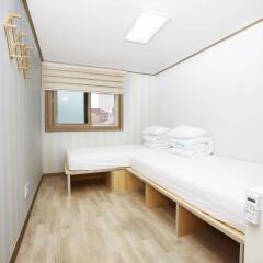 Отель GUEST HOUSE the hill Южная Корея, Сеул - отзывы, цены и фото номеров - забронировать отель GUEST HOUSE the hill онлайн удобства в номере