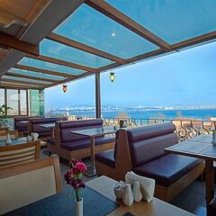Acra Hotel - Special Class Турция, Стамбул - 2 отзыва об отеле, цены и фото номеров - забронировать отель Acra Hotel - Special Class онлайн гостиничный бар