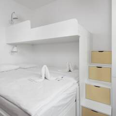Апартаменты Apartinfo Waterlane Apartments сейф в номере