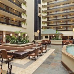 Отель Embassy Suites Columbus Колумбус бассейн фото 2