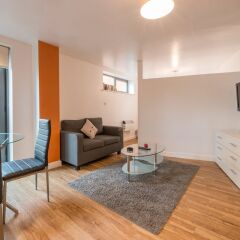 Апартаменты Cosy 1 Bedroom Apartment in Manchester City Centre комната для гостей фото 5