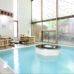 Kikuchi Grand Hotel Минамиогуни бассейн