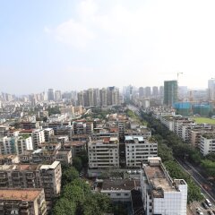 Отель Crowne Plaza Foshan городской автобус