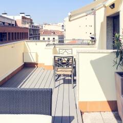 Отель Mercure Madrid Centro балкон