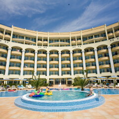 Отель Sunset Resort Болгария, Поморие - отзывы, цены и фото номеров - забронировать отель Sunset Resort онлайн детские мероприятия фото 2