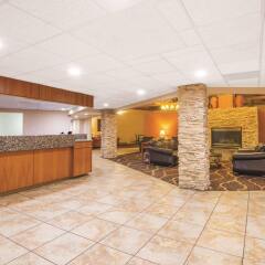 Отель Quality Inn and Suites Summit County спа