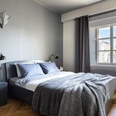 Гостиница Little Italy Apartment 140m2 в Санкт-Петербурге отзывы, цены и фото номеров - забронировать гостиницу Little Italy Apartment 140m2 онлайн Санкт-Петербург комната для гостей фото 2