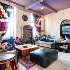 Отель Rest Up London - Hostel Великобритания, Лондон - 3 отзыва об отеле, цены и фото номеров - забронировать отель Rest Up London - Hostel онлайн развлечения