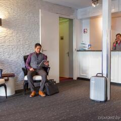 Отель ibis Styles Amsterdam City Нидерланды, Амстердам - 2 отзыва об отеле, цены и фото номеров - забронировать отель ibis Styles Amsterdam City онлайн интерьер отеля фото 2