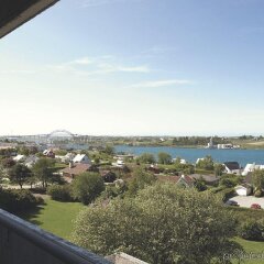 Отель Radisson Blu Hotel Haugesund Норвегия, Гаугесунн - отзывы, цены и фото номеров - забронировать отель Radisson Blu Hotel Haugesund онлайн балкон
