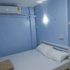 Red Lips Hostel Бангкок комната для гостей фото 2