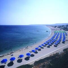 Отель Mitsis Family Village Beach Hotel Греция, Калимнос - отзывы, цены и фото номеров - забронировать отель Mitsis Family Village Beach Hotel онлайн пляж фото 2
