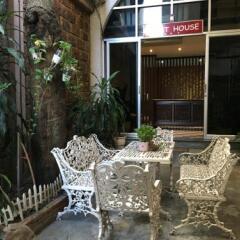 The Grand Palace Hostel фото 7