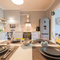 Апартаменты FM Deluxe 1-BDR Apartment - Style Meets Charm София в номере фото 2
