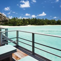 Отель Four Seasons Resort Bora Bora балкон