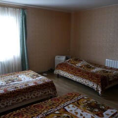 Гостиница Kompleks Parus в Туле 2 отзыва об отеле, цены и фото номеров - забронировать гостиницу Kompleks Parus онлайн Тула комната для гостей фото 5