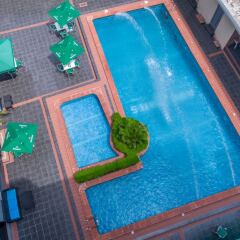 Отель Adig Suites Энугу бассейн фото 2