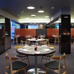 Отель Four Elements Hotels Ekaterinburg Екатеринбург питание