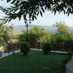 Отель Guest House Zarkova Kushta Сливен фото 4