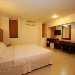 Отель Patong Budget Rooms комната для гостей фото 4