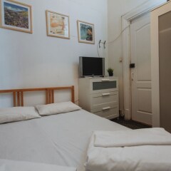 Гостиница Guest House Pathos on Kremlevskaya в Москве 1 отзыв об отеле, цены и фото номеров - забронировать гостиницу Guest House Pathos on Kremlevskaya онлайн Москва комната для гостей фото 3