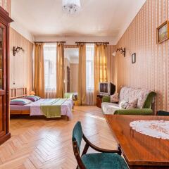Гостиница Feelathome on Lower Nevsky комната для гостей
