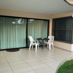 Guest House 3 T3 in Abidjan, Cote d'Ivoire from 193$, photos, reviews - zenhotels.com balcony