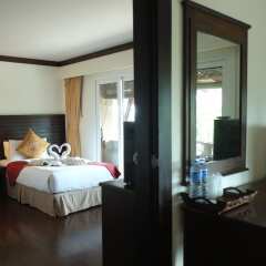 Отель Lanta Mermaid Boutique House комната для гостей фото 9
