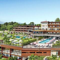 Hotel Chalet Mirabell Авеленго приотельная территория фото 2