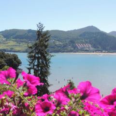 Отель Apartamentos Mundaka